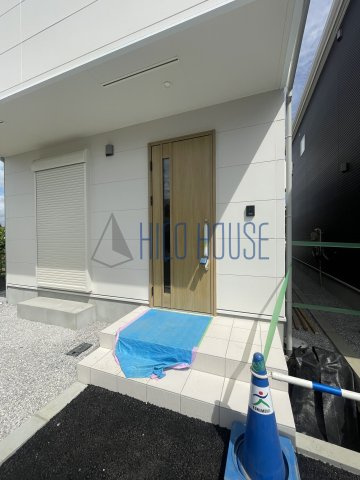 山田戸建貸家 A棟のエントランス