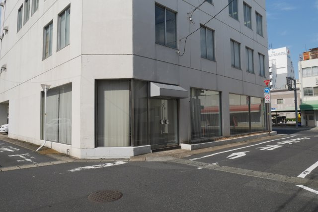 城南ビルの外観