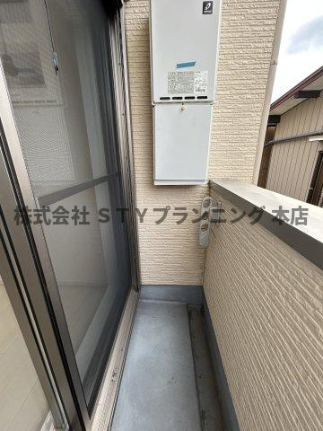 仲介手数料0円！グリーンレイク中小田井のバルコニー