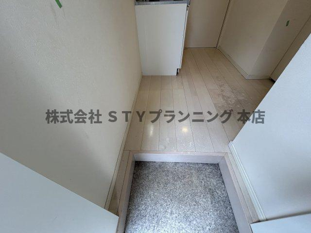 仲介手数料0円！グリーンレイク中小田井の玄関