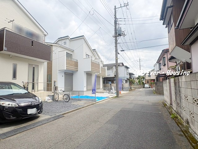 戸建 東久留米市幸町４丁目の前面道路含む現地写真