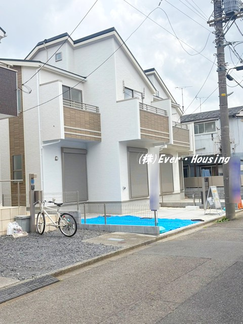 戸建 東久留米市幸町４丁目の前面道路含む現地写真