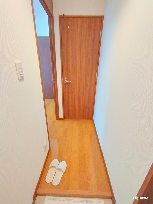 ウィルドゥ松屋町　仲介手数料無料の玄関