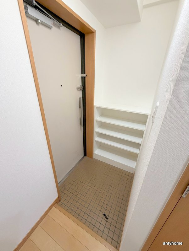 ウィルドゥ松屋町　仲介手数料無料の玄関