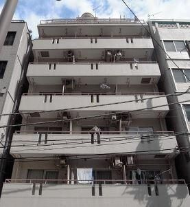 東海西神田マンションの外観