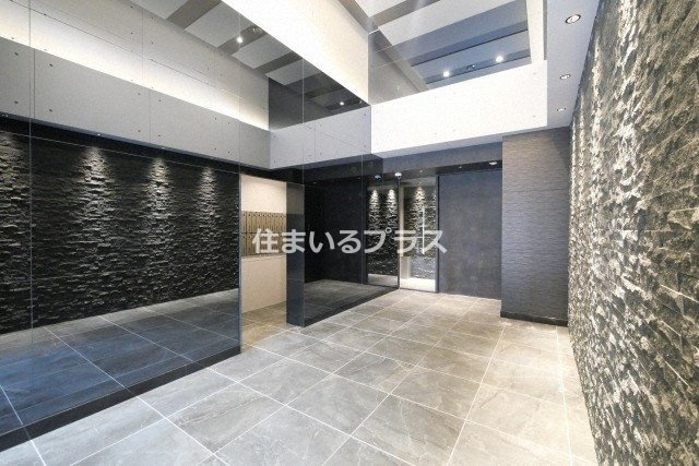 S-RESIDENCE都島Luxのロビー