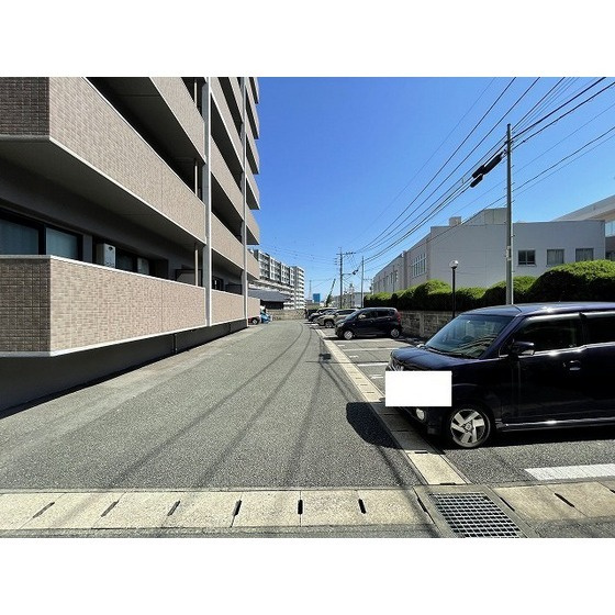 熊本市中央区千葉城町の賃貸マンションの駐車場