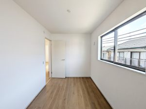 大津市本宮2丁目1期　新築戸建の洋室