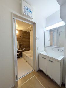 大津市本宮2丁目1期　新築戸建の独立洗面台