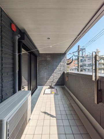 Shamaison Luxuar平尾山荘通　平尾小学校区のバルコニー|Shamaison Luxuar平尾山荘通