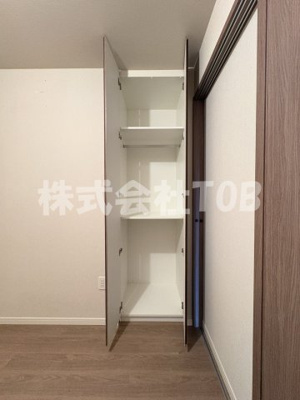 【収納】 | H-スクエア吉祥寺南町 | 洋室4帖　収納