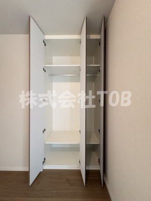 【収納】 | H-スクエア吉祥寺南町 | 洋室6帖　収納