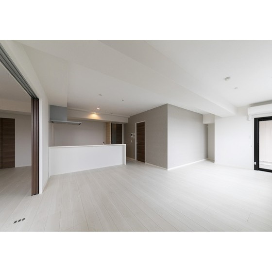 熊本市中央区水前寺公園の賃貸マンションの居間・リビング