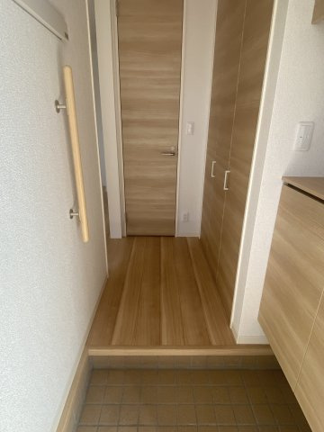 モンドール・Tの玄関