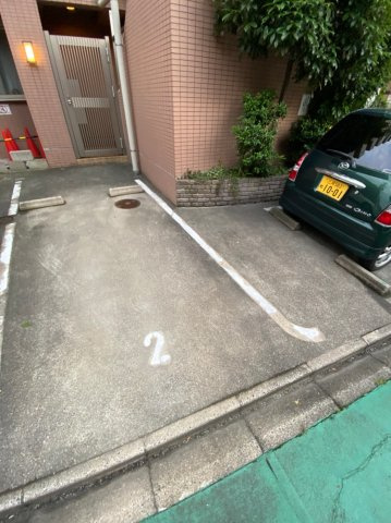 グレーシア名駅南　名古屋市賃貸　仲介手数料無料の駐車場