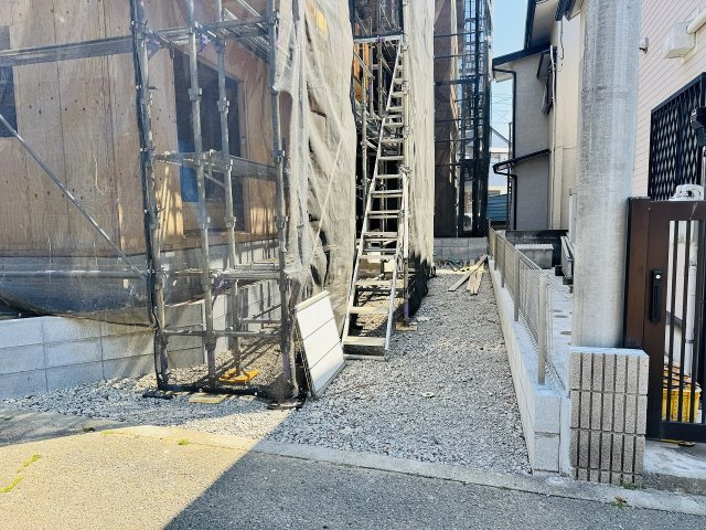 八王子市　長房町　新築一戸建て　３３期の駐車場|～カースペースは1台分～
