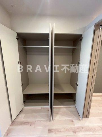 K-COURT谷町四丁目　BRAVI不動産の収納|【K-COURT谷町四丁目】小物を収納するのに便利です