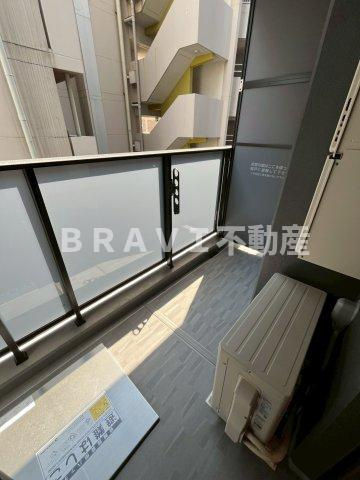 K-COURT谷町四丁目　BRAVI不動産のバルコニー|【K-COURT谷町四丁目】外からの目が気にならないバルコニーで洗濯物が干せます