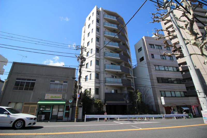 グランドメゾン新宿弁天町の外観