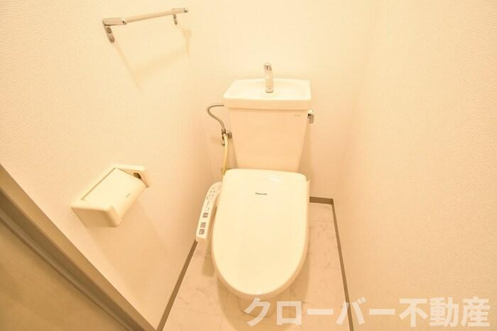 シャトレー西本のトイレ|温水洗浄暖房便座