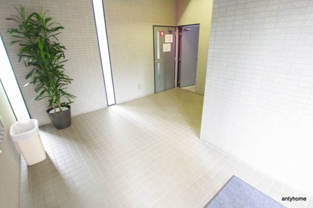 コンセール裕恵　仲介手数料無料のロビー