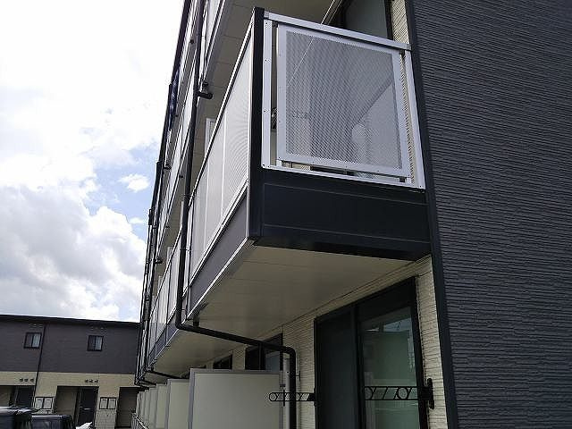 レオパレスオバタの外観|双葉　原町　相馬　家具　家電　社宅　マンスリー