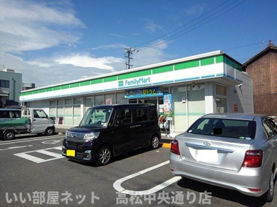 【周辺】 | スカイハイツ五月 | ファミリーマート坂出文京町店まで1600m