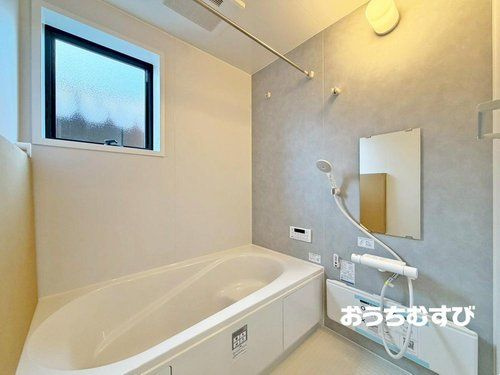 小牧市小木(全9棟)の浴室