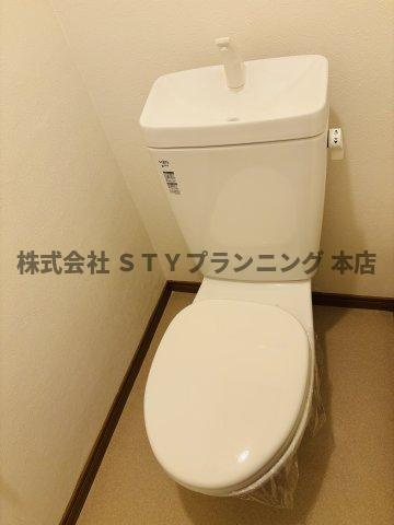 仲介手数料0円！スカイハイツ塚本のトイレ