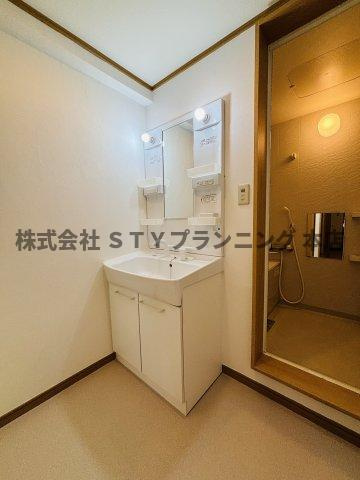 仲介手数料0円！スカイハイツ塚本の洗面所