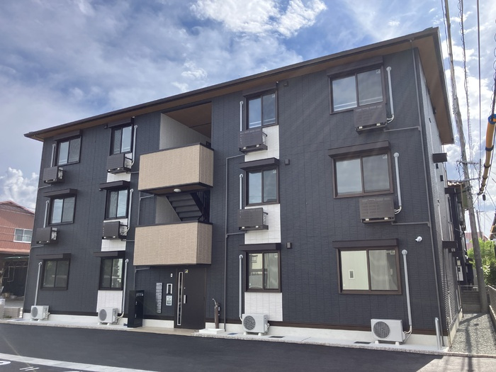 熊本市南区出仲間１丁目のアパート