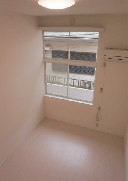 ローズアパート41番館のバルコニー
