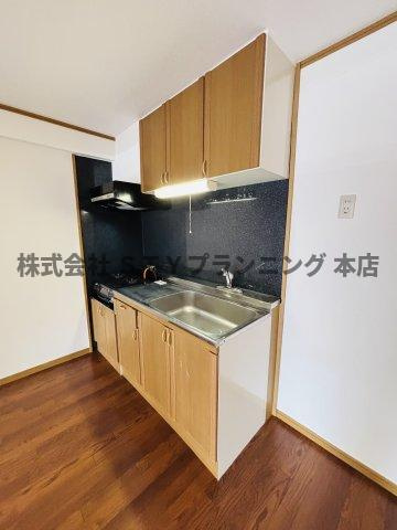 仲介手数料0円！スカイハイツ塚本のキッチン