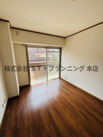 仲介手数料0円！スカイハイツ塚本の洋室