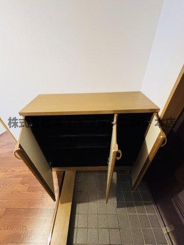 仲介手数料0円！スカイハイツ塚本の収納