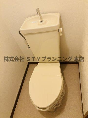 仲介手数料0円！スカイハイツ塚本のトイレ