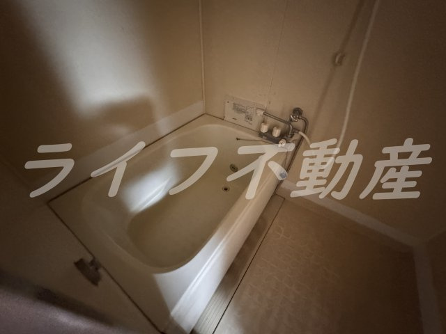 プレジール浦野の浴室|日々の疲れを癒すお風呂付です