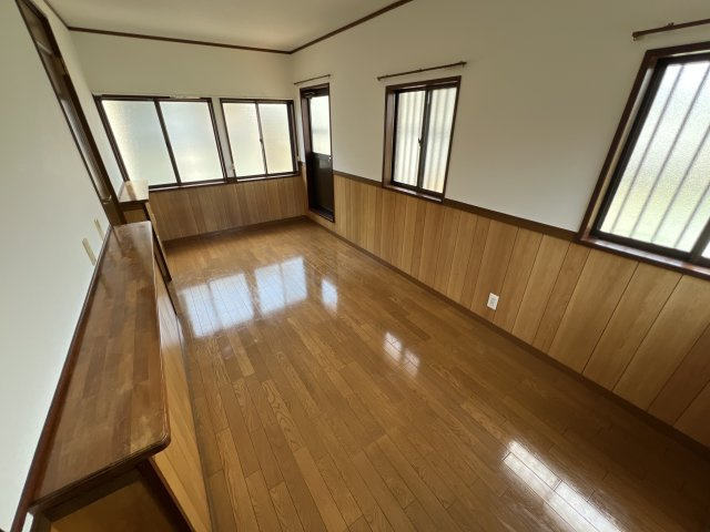 大津区西土井貸家の寝室