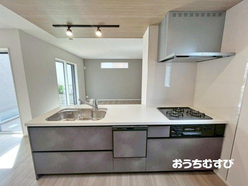 小牧市大字久保一色第1期(全2棟)のキッチン