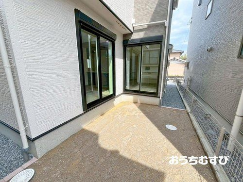 小牧市大字久保一色第1期(全2棟)の庭