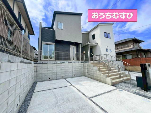小牧市大字久保一色第1期(全2棟)の外観