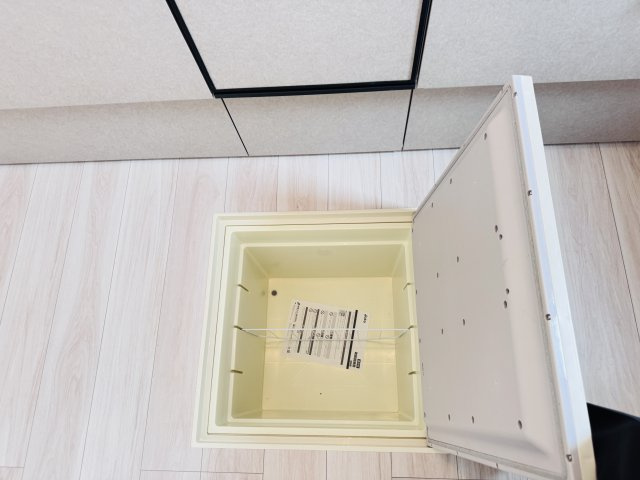 柏市篠籠田新築戸建【高田小学校:9分】のキッチン|キッチン床下収納
