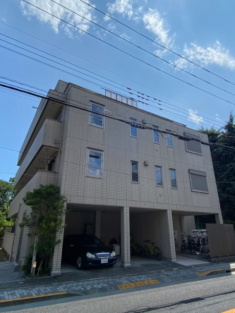 グラティテュード赤岡