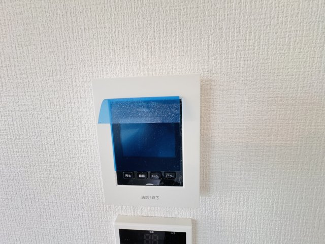 柏市篠籠田新築戸建【高田小学校:9分】のセキュリティ|来客時も安心のTVモニター付きインターフォン