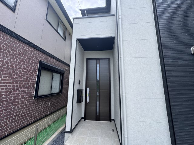 柏市篠籠田新築戸建【高田小学校:9分】のエントランス|エントランス