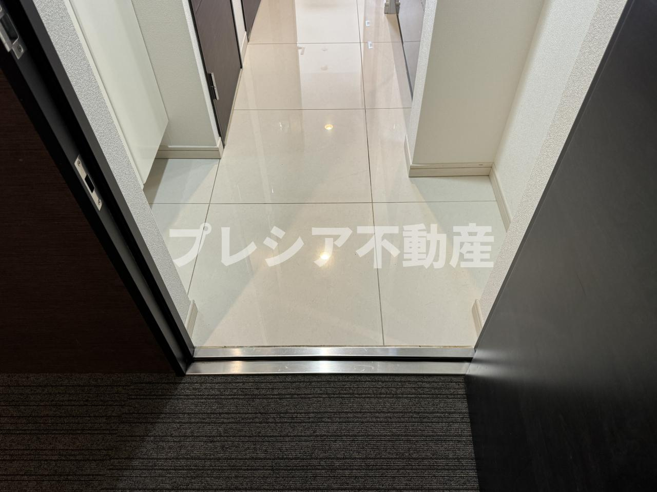アーバングリーン甲子園の玄関