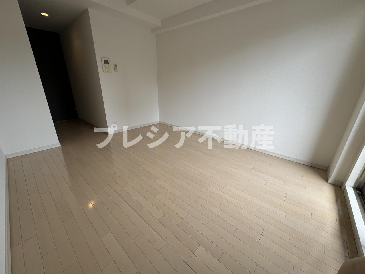 アーバングリーン甲子園の居間・リビング