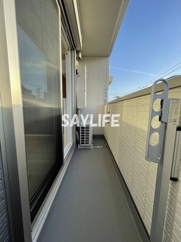 D-room新今里のバルコニー