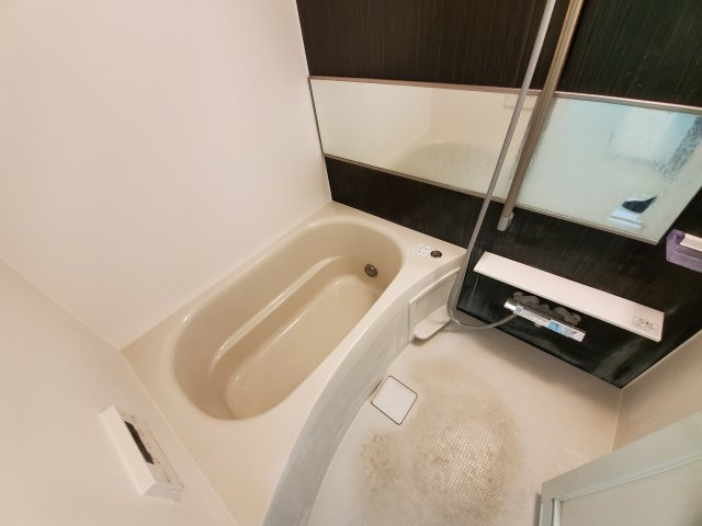 浴室乾燥付きのバスルーム♪