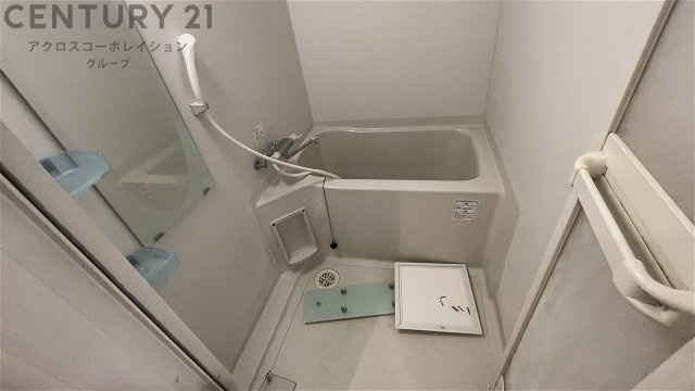 シンプルで機能的なユニットバスです！
